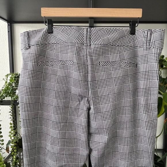 New Torrid Black and White Houndstooth Pants - Size 22R - Picture 5 of 5